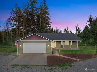 30423 69th Ave S, Roy, WA 98580