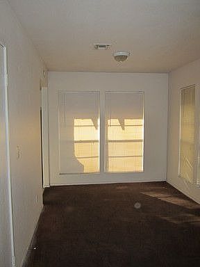 2nd image of 770 Palo Verde Cir APT 4