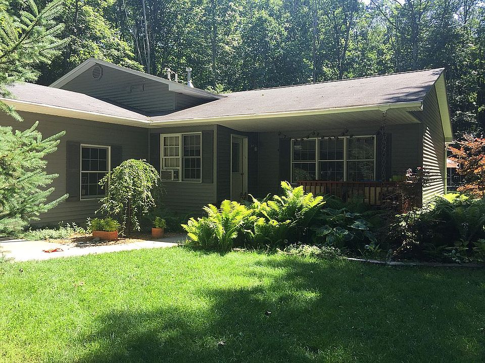 1st image of 4909 S Red Oaks Dr