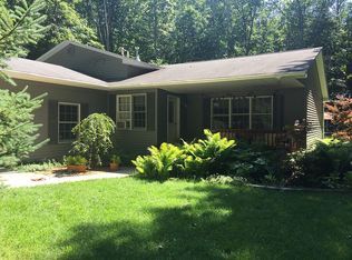 4909 S Red Oaks Dr, Traverse City, MI 49685