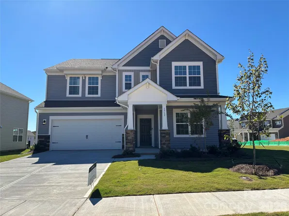 1717 Grassy Knoll Trl, Maiden, NC 28650