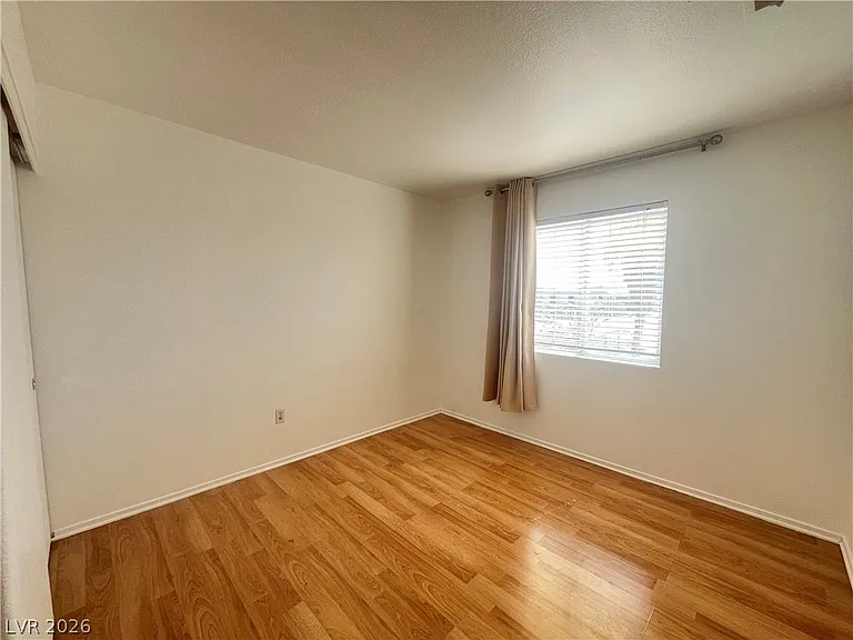 5574 Aleman Dr — Photo 8