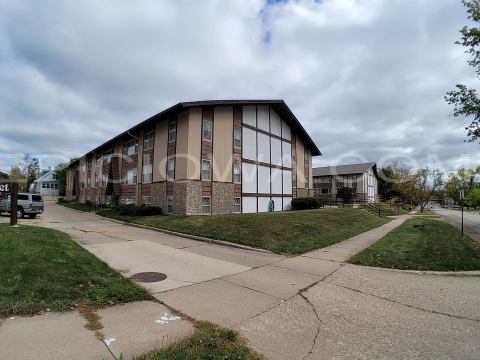Building Photo 3