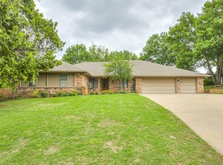 2502 Glynnwood Dr, Bartlesville, OK 74006