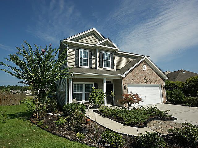 1st image of 472 Dolphin Dr