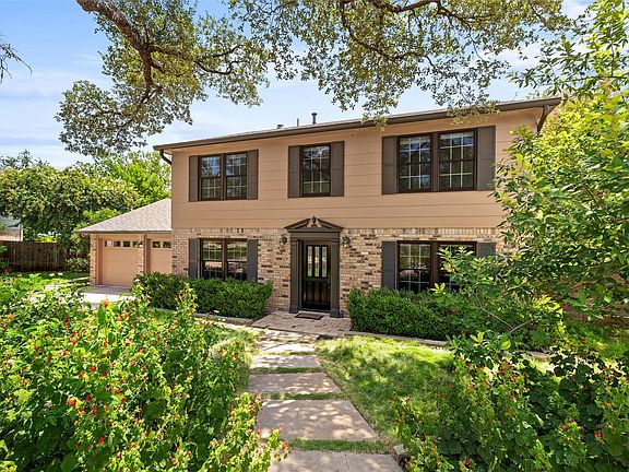 2nd image of 3503 Hillbrook Cir