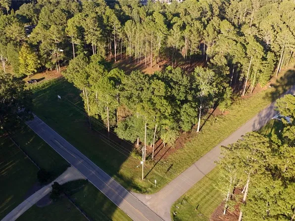 1894 Hunt Ln, Opelika, AL 36801