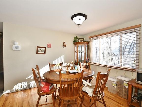 5th image of 516 Oliver Dr