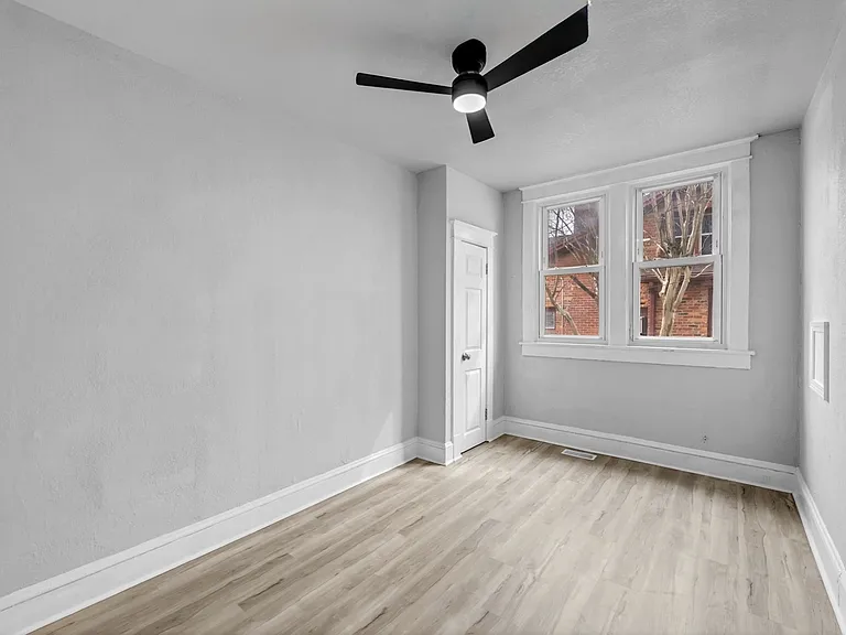 1801 Saint Denis Ave #3 — Photo 2