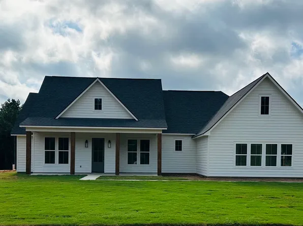 1043 New Hope Rd, Choudrant, LA 71227