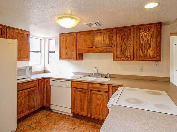 3rd image of 5051 N Sabino Canyon Rd Unit 1125