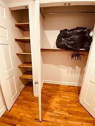 Rented by Metropolis Real Estate of Manhattan