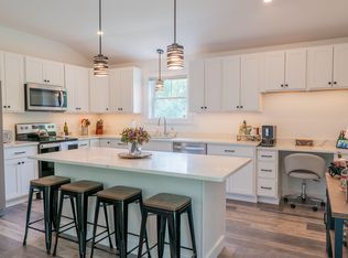 650 Parker Farm Rd, Buxton, ME 04093