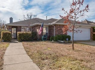 202 Harvest Bend Dr, Wylie, TX 75098