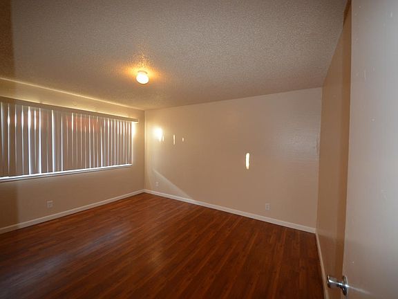 4th image of 125 W Hamilton Ave #Phjjrksgn