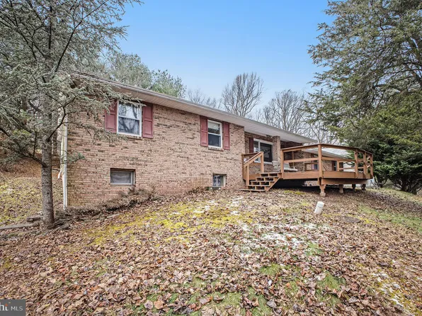 930 White Bear Rd, Birdsboro, PA 19508