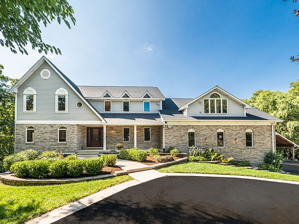 225 Delia Dr, Wauconda, IL 60084 Zillow