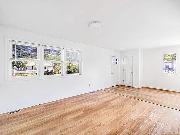 5th image of 138 Central Avenue