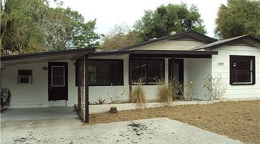 1st image of 1207 Sutherland Dr