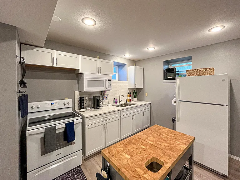 515 Bluff Ave #L — Photo 22
