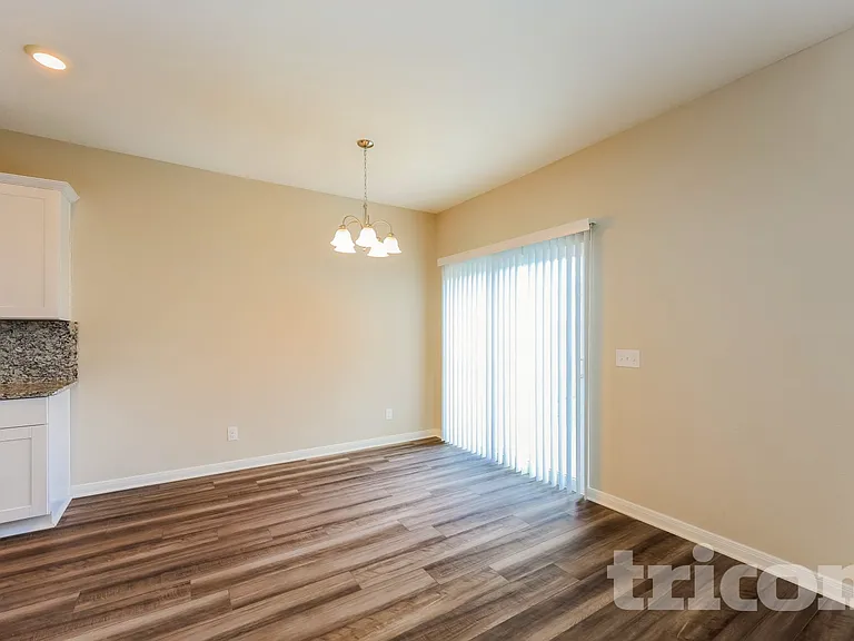 14616 Maple Ter — Photo 6