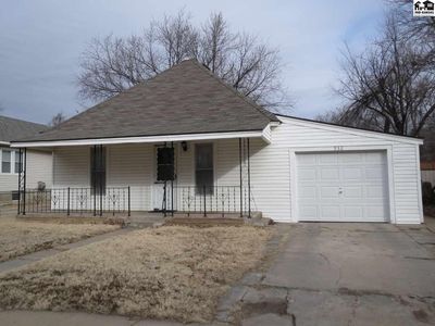 932 E 9th Ave, Hutchinson, KS, 67501