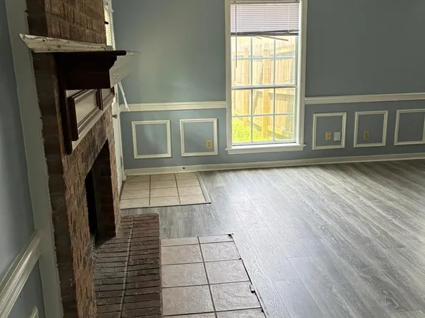 48 Meadowoods Ter, Jackson, MS 39211