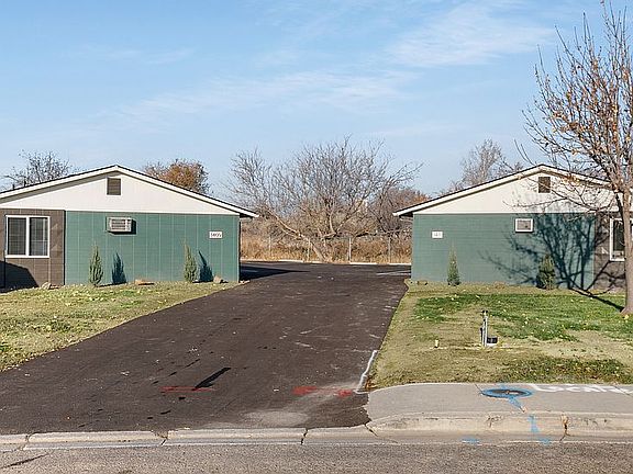 2nd image of 1409 Missoula Way