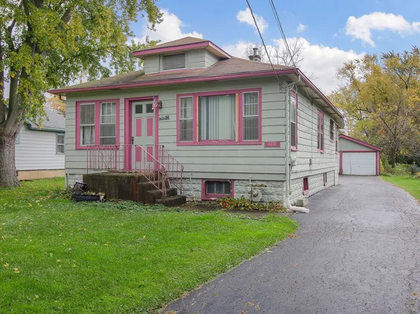 1959 Hitchcock Ave, Downers Grove, IL 60515