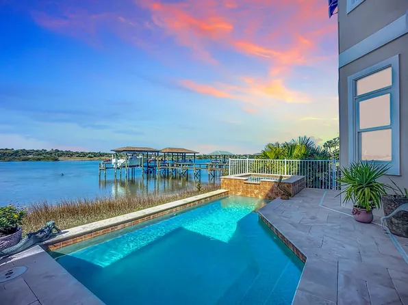 9245 July Ln, Saint Augustine, FL 32080