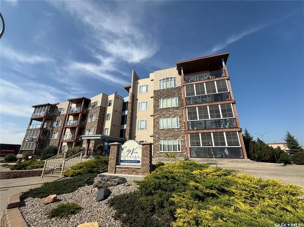 UNIT 405-75 Souris AVENUE, Weyburn, SK S4H 0C1
