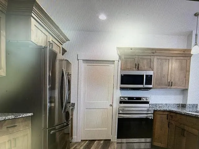 302 Snake River Dr #2 — Photo 3