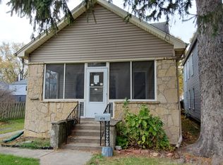 616 Main St, Hobart, IN 46342