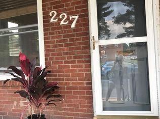 227 Schuylkill St, Harrisburg, PA 17110