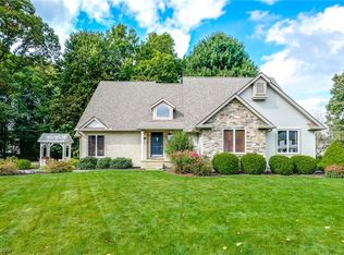 3400 Saddleboro Dr, Uniontown, OH 44685