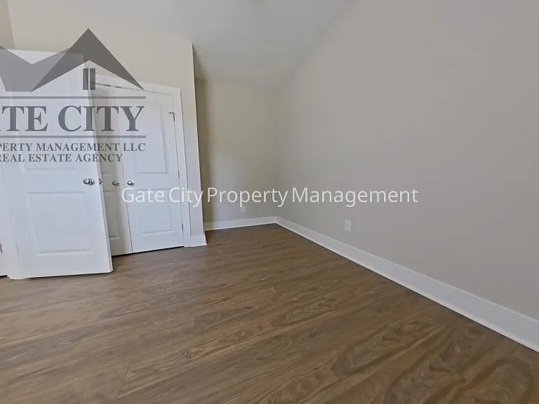 542 Wallburg High Point Rd — Photo 6