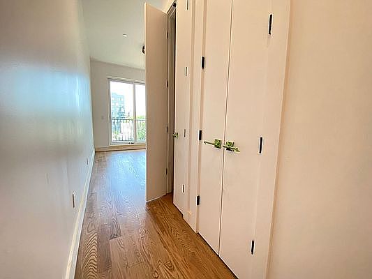 4th image of 179 Lott St #3B