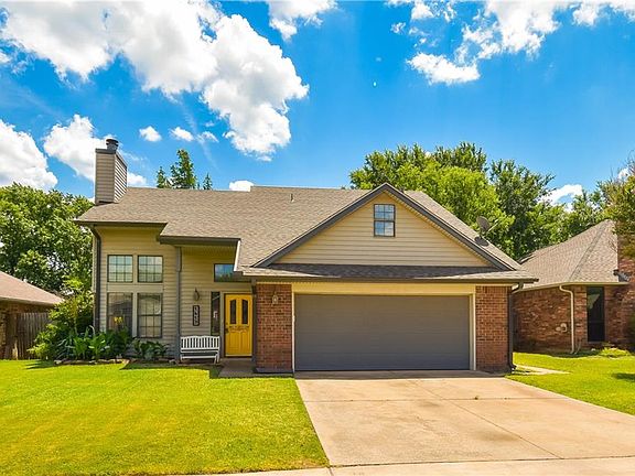 2nd image of 1613 Oriole Dr