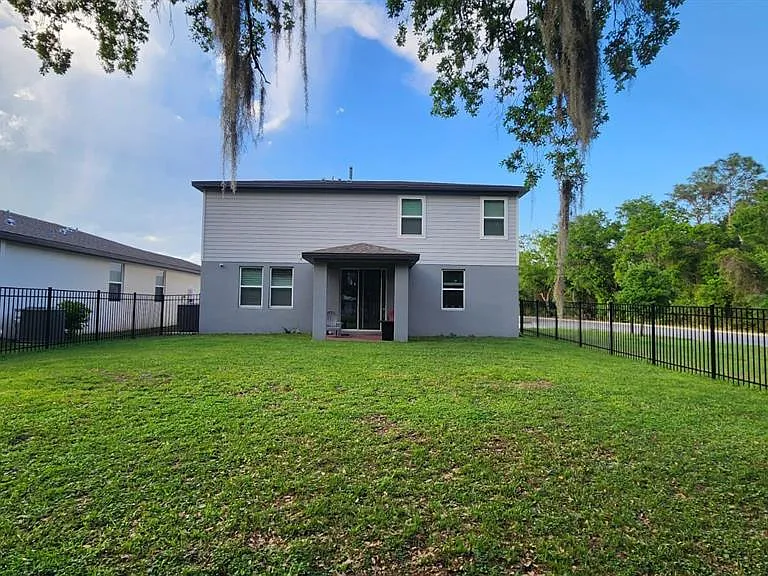 5190 Minneola Ln — Photo 12