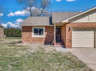 1820 N Winstead St, Wichita, KS 67206