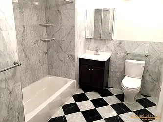 Rented by aptsandlofts.com