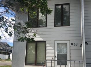 807 E Murray St, Rawlins, WY 82301