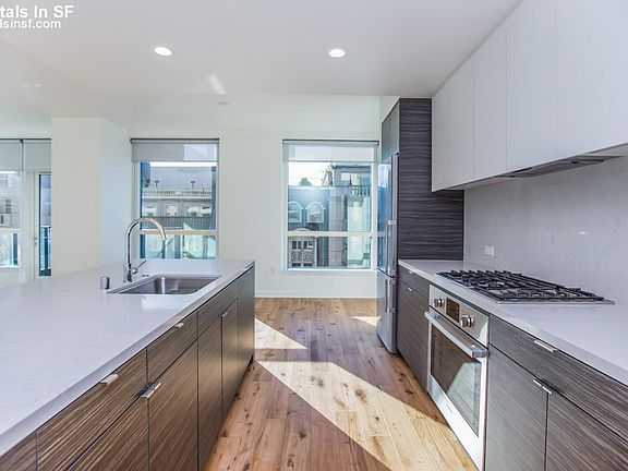 4th image of 1688 Pine St #1105