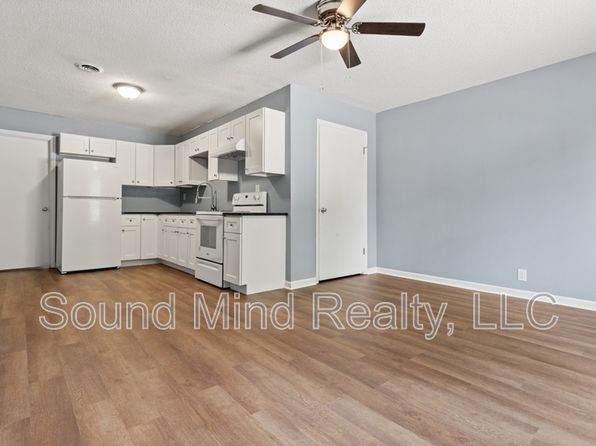 903 Crawford St S #C, Wilson, NC 27893