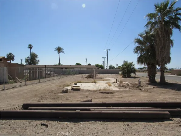 297 N Date Rd, Blythe, CA 92225