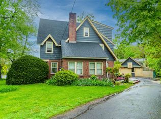 38 Plattekill Ave, New Paltz, NY 12561