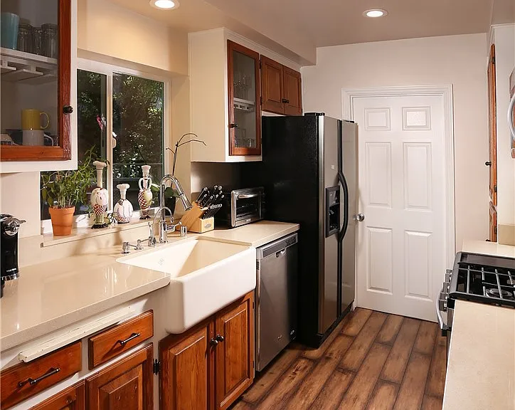 3720 Broadlawn Dr — Photo 10