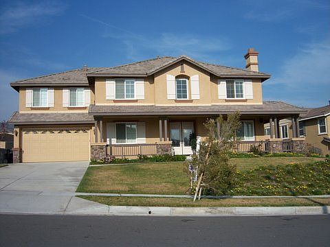 Great Location! Call or e-mail for more info...