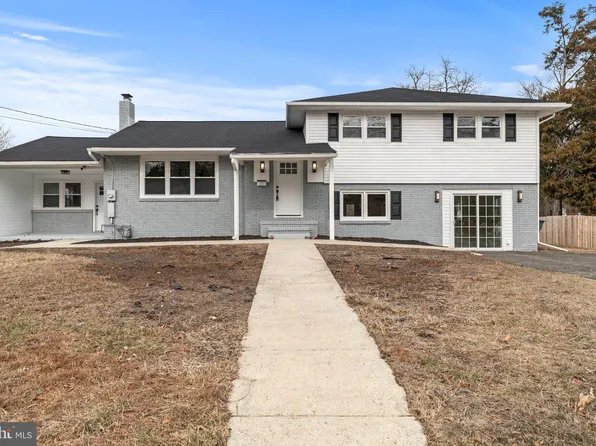 21 Macarthur Ave, Franklinville, NJ 08322