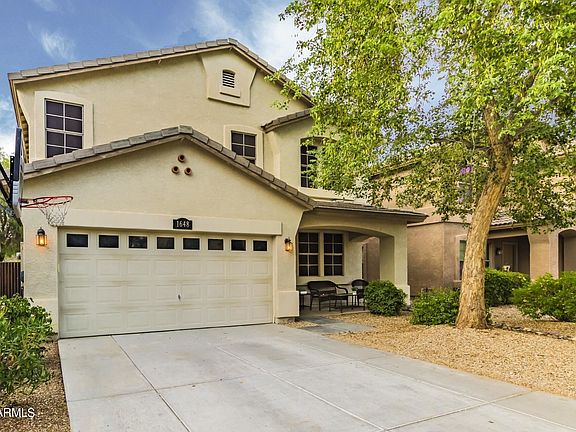 2nd image of 1648 E Cielo Grande Ave